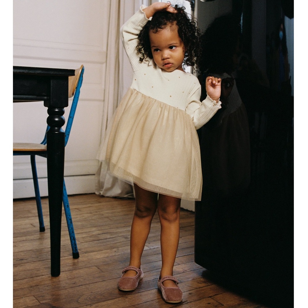 Zara Girls Velvet Mary Janes - Picture 6 of 6